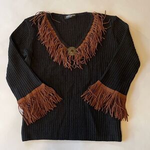 Ribbed, Fringed, V Neck Sweater from Paris